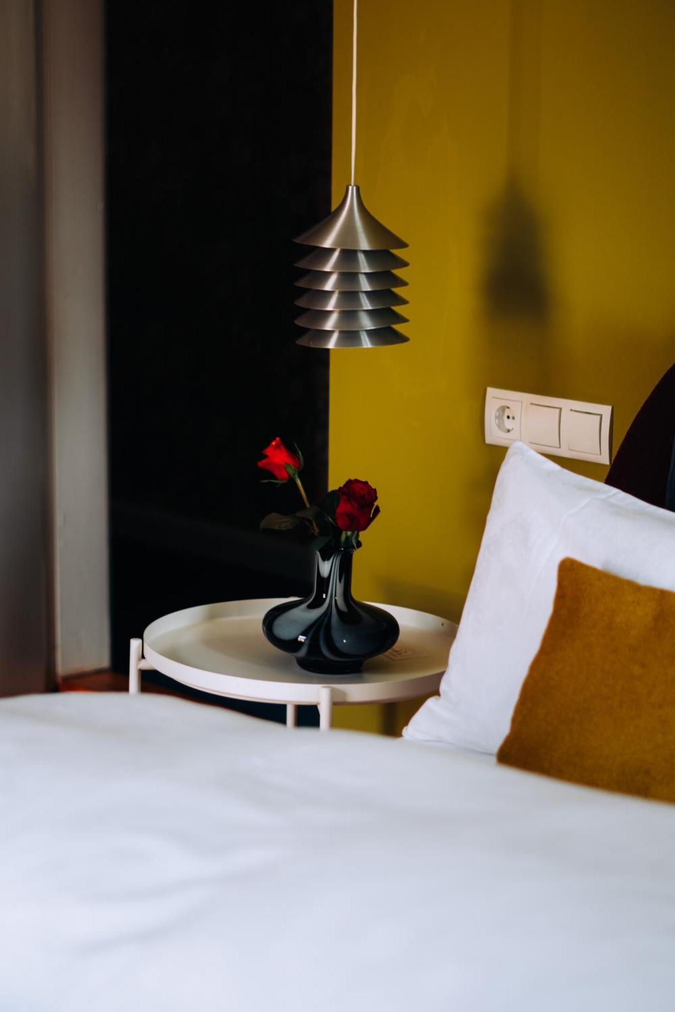 Molo Rouge - Boutiquehotel & Cafe วุนซีเดล ภายนอก รูปภาพ